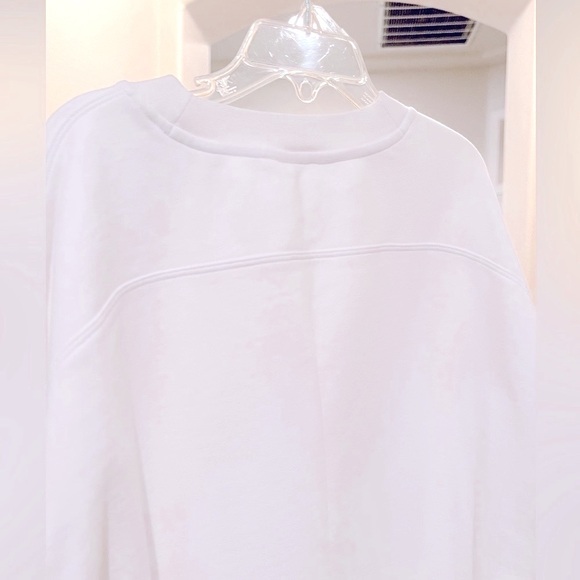 Lululemon White Women’s French Terry Sweatshirt size P6. - Picture 3 of 11